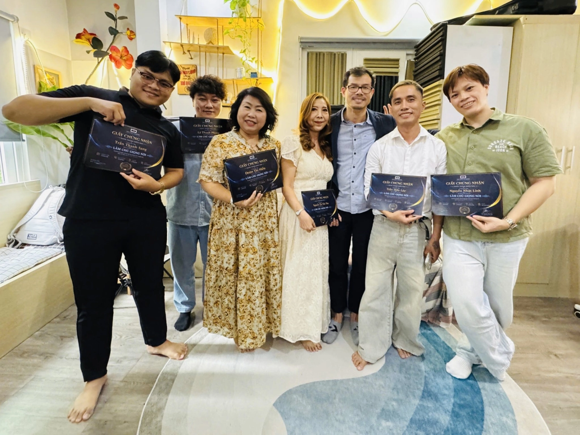 Làm Chủ Giọng Nói - 8 Buổi - Học trực tiếp tại Quận 3